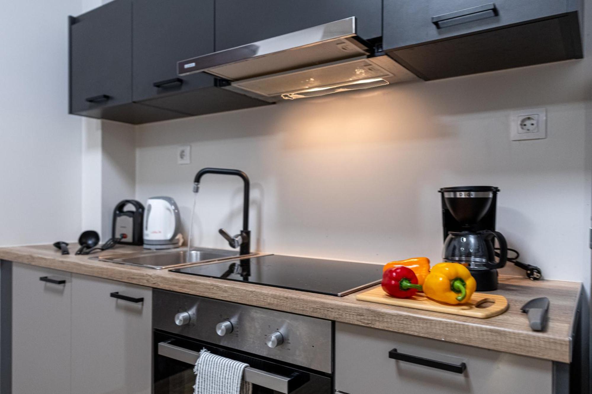 Athenian Infinity Apartments Екстериор снимка