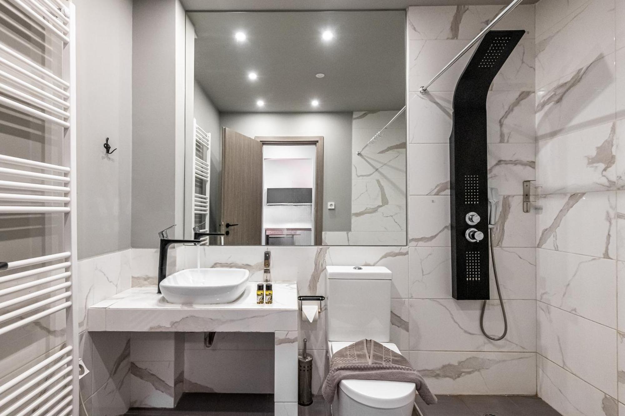 Athenian Infinity Apartments Екстериор снимка