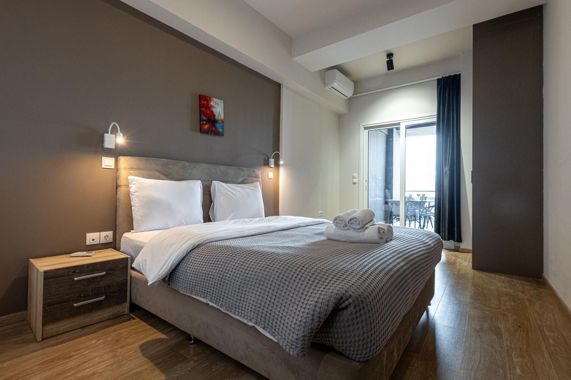 Athenian Infinity Apartments Екстериор снимка